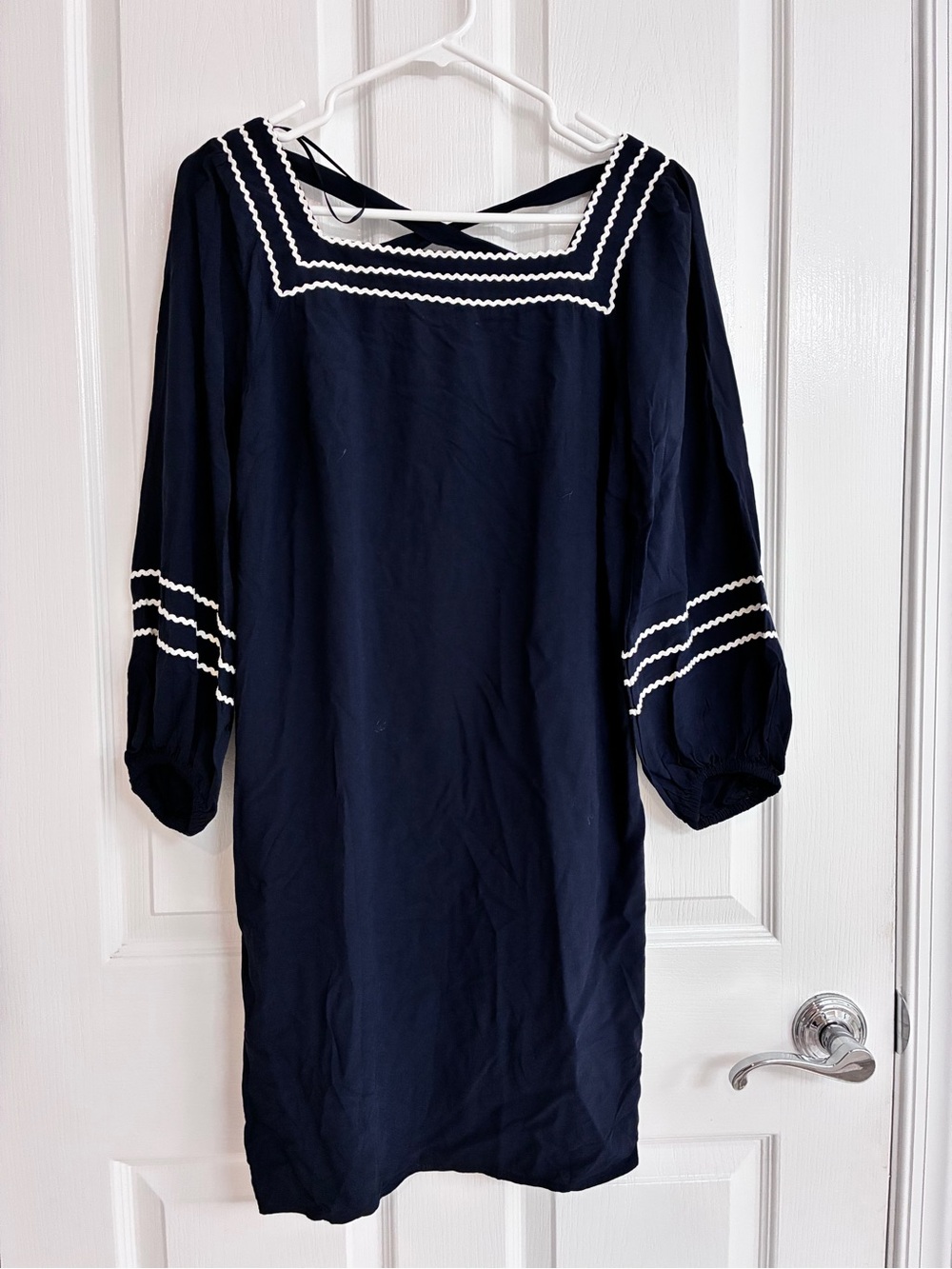 LOFT. Women's Navy Shift Dress with White Trim. Size Small.